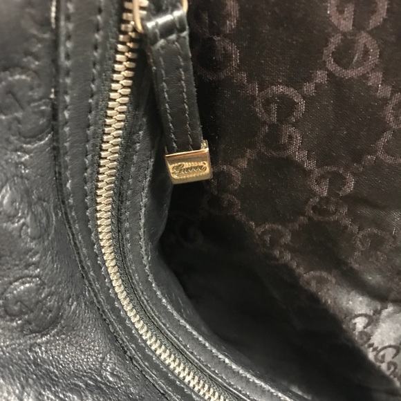 Gucci Leather Shoulder Bag (Monogram) - Picture 6 of 8